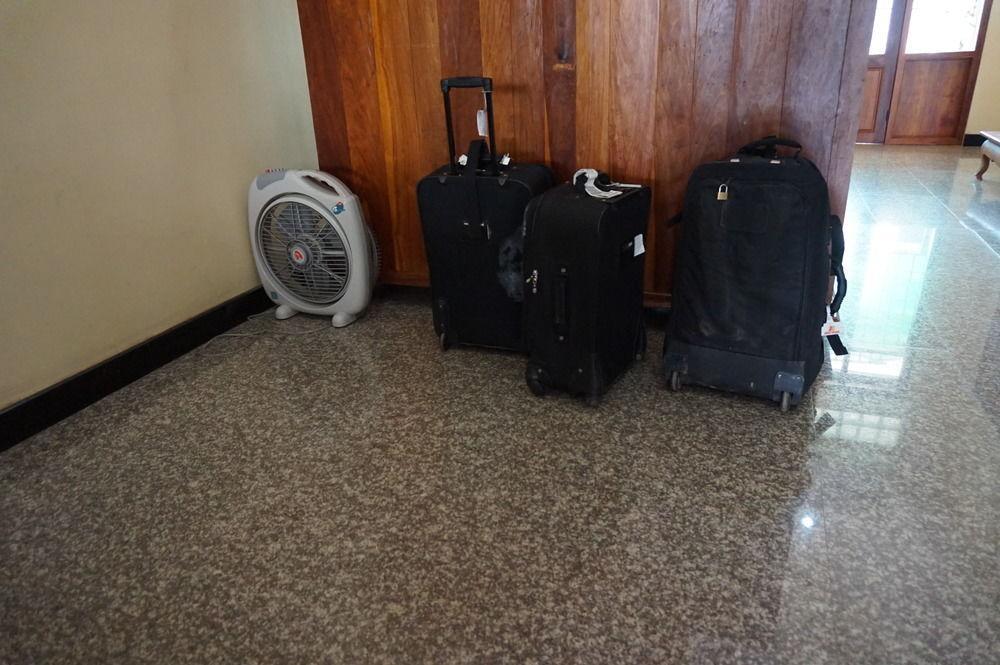 Alisa Guesthouse Pakse Dış mekan fotoğraf