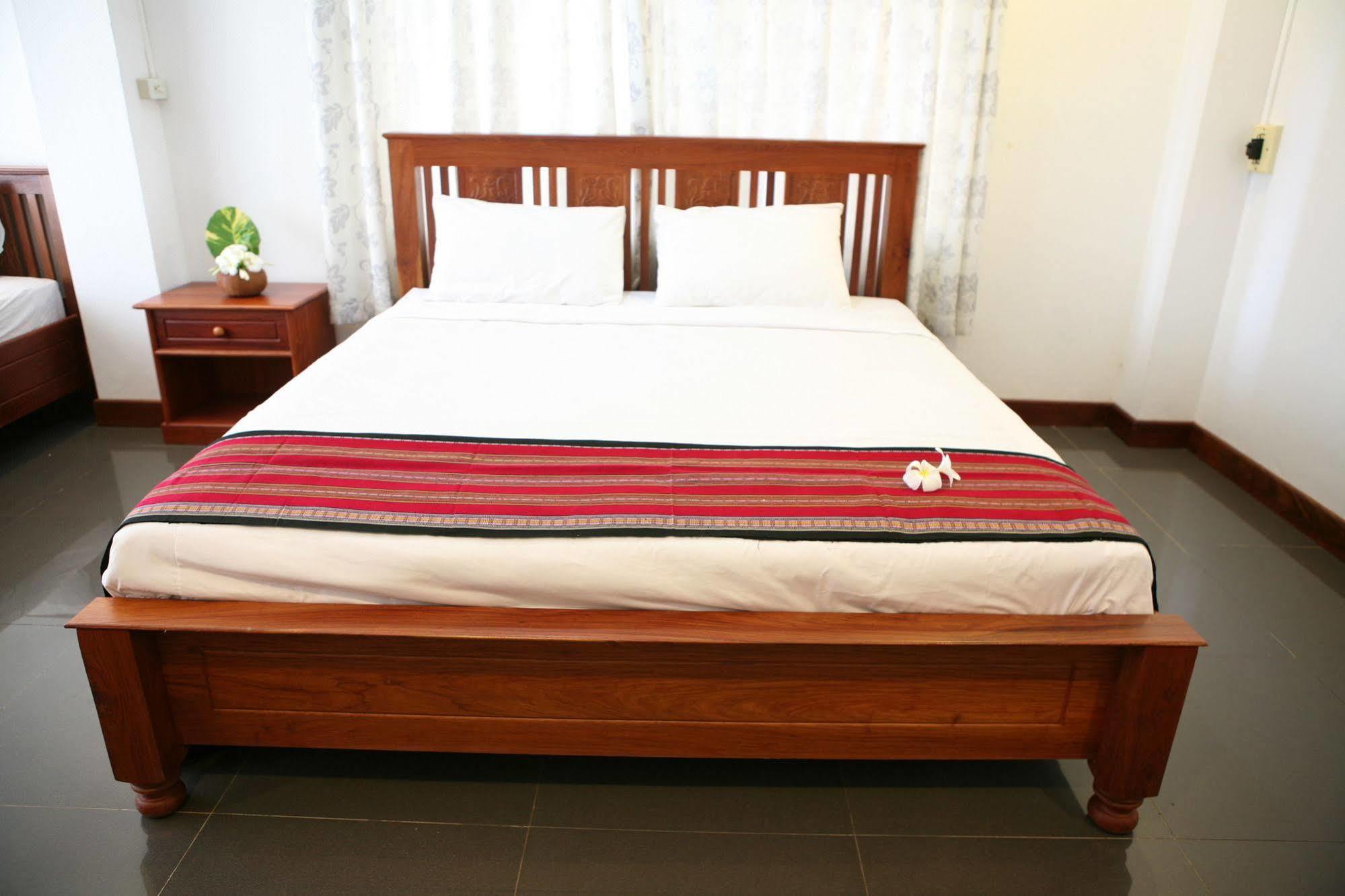 Alisa Guesthouse Pakse Dış mekan fotoğraf